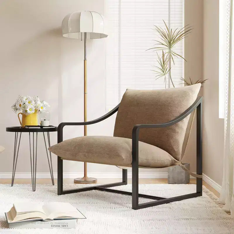 Fauteuil d'appoint Sling, Fauteuil moderne confortable avec coussin moelleux, Cadre en métal, Chaise longue confortable pour salon, chambre, patio