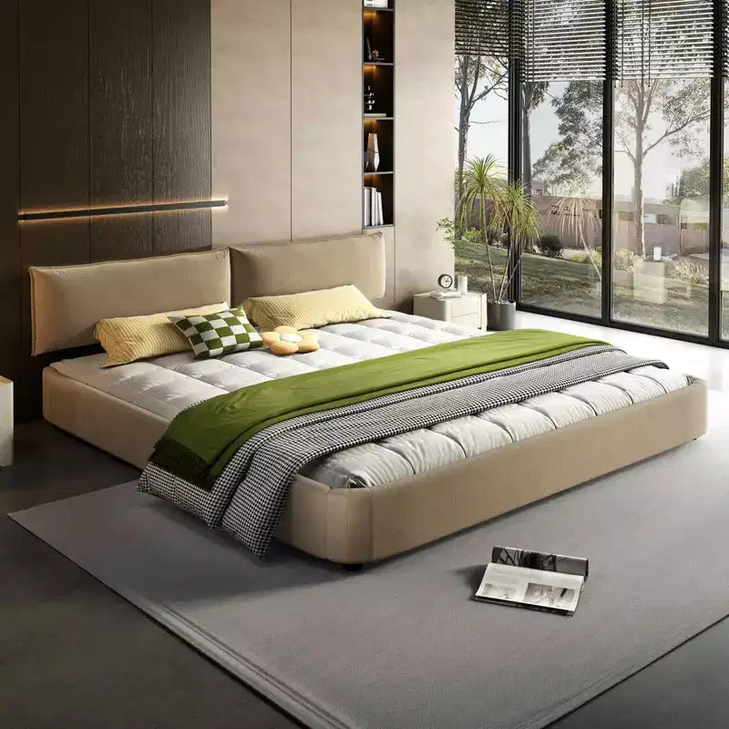 Cadre de lit King Size Cloud avec tête de lit mobile rembourrée surdimensionnée, coins arrondis, lattes en bois massif en métal double support Camel