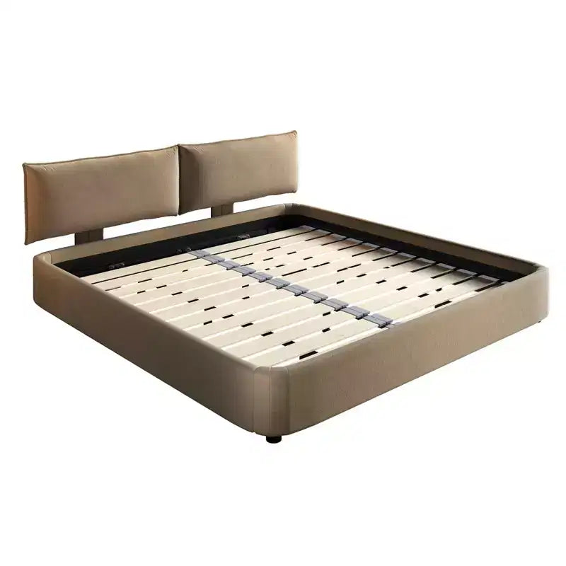 Cadre de lit King Size Cloud avec tête de lit mobile rembourrée surdimensionnée, coins arrondis, lattes en bois massif en métal double support Camel